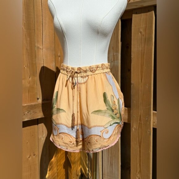 🆕 FARM Rio 🧿 NWOT Multicolor Banana Royalty Kaleidoscope Shorts, Sz L - Picture 4 of 16